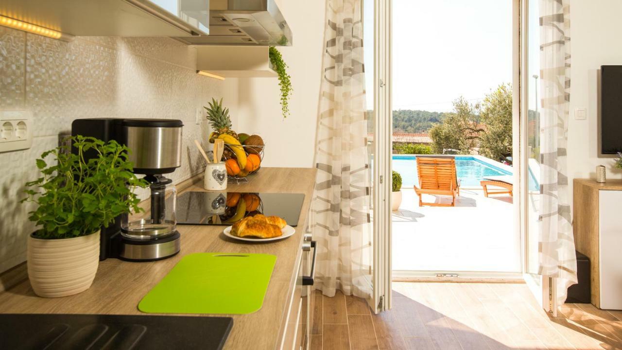 Villa Sun Cilipi Bagian luar foto